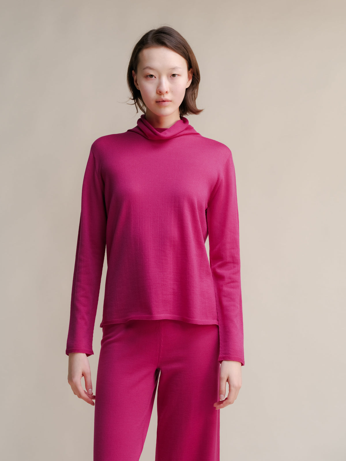 Extra Fine Merino Turtleneck product view 4